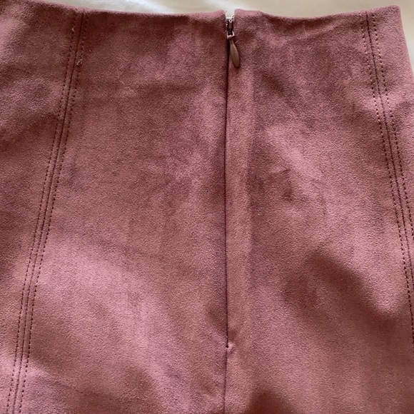 Aritzia Babaton Modern Mini Skirt Size 2 - Picture 7 of 8
